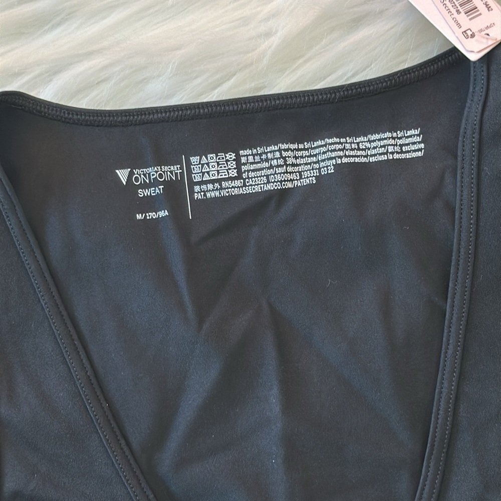 Victoria’s Secret On Point Crop Ruched Front Tank Top - Picture 3 of 5